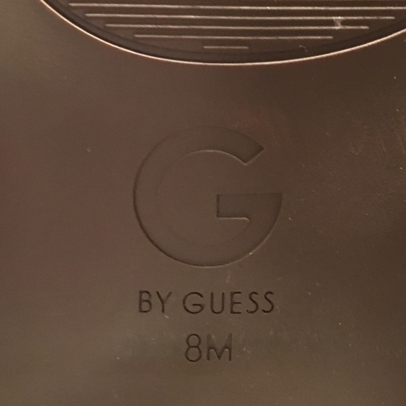 Women’s Guess Ankle Boots - Picture 4 of 4